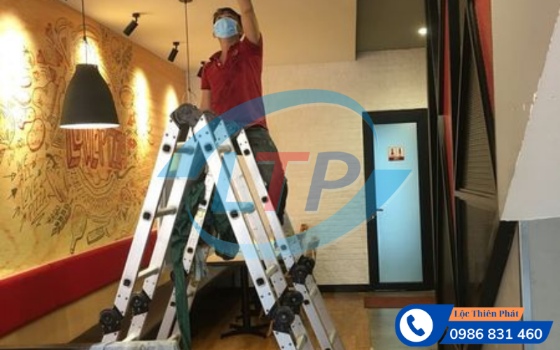 sua-chua-may-lanh-lg-bao-loi