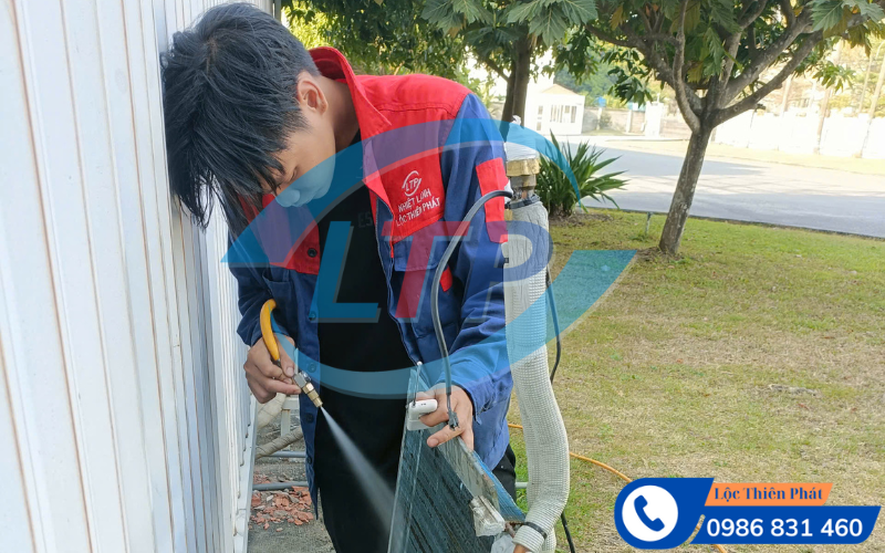 may-lanh-khong-lanh-sau