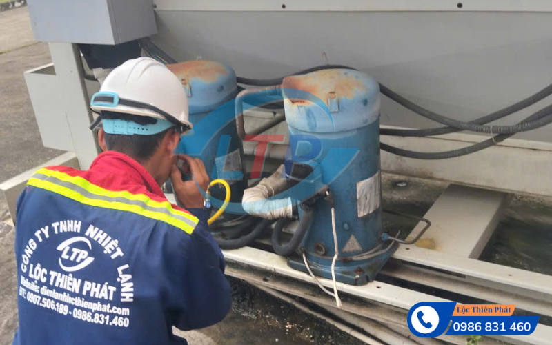 thay-block-may-lanh-chiller