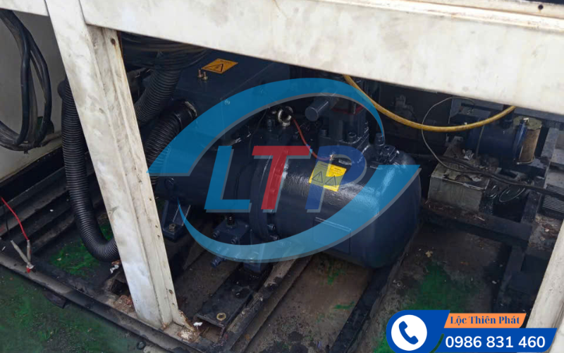 lap-dat-may-nen-lanh-truc-vit-hanbell-rc2-620B