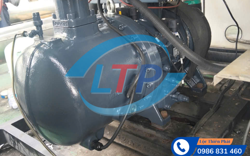 hanbell-rc2-300b-cho-chiller-cong-nghiep