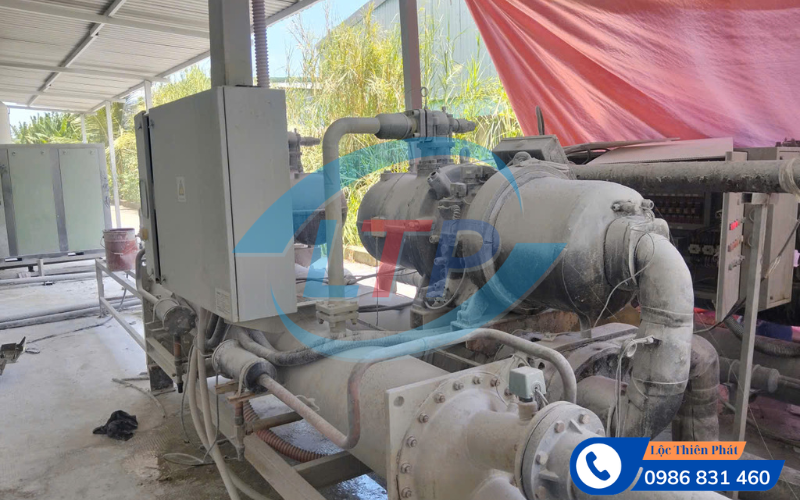 sua-chiller-kim-phong-quang-minh-viet-nam