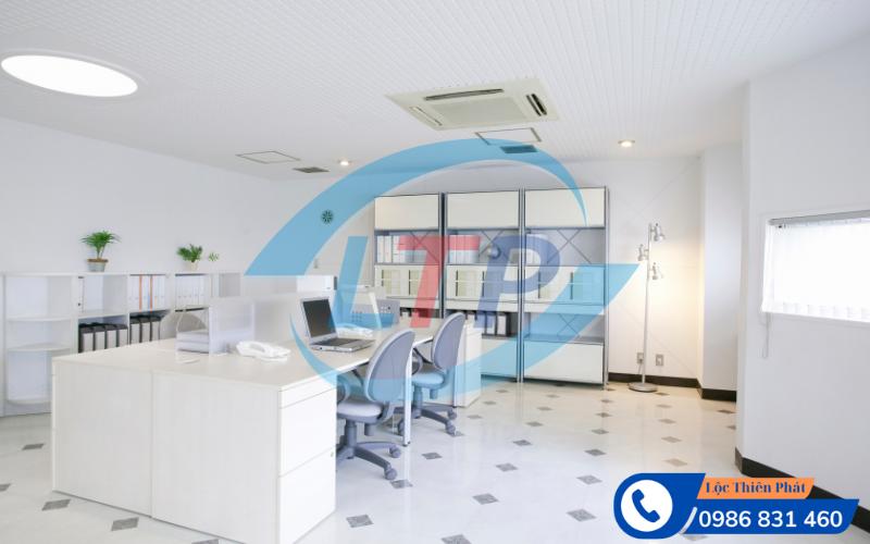 may-lanh-am-tran-cho-van-phong