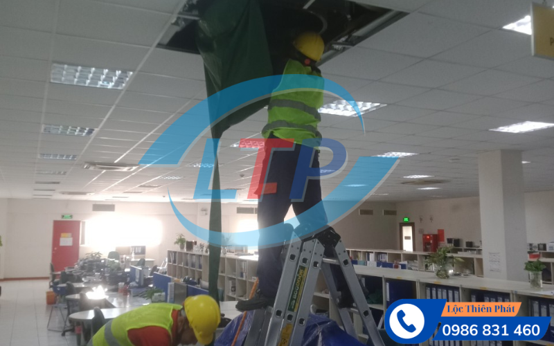 ve-sinh-may-lanh-văn-phong