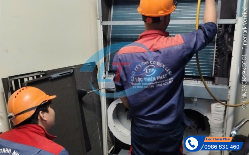 ve-sinh-bao-tri-may-lanh-kcn-xuan-loc-dong-nai