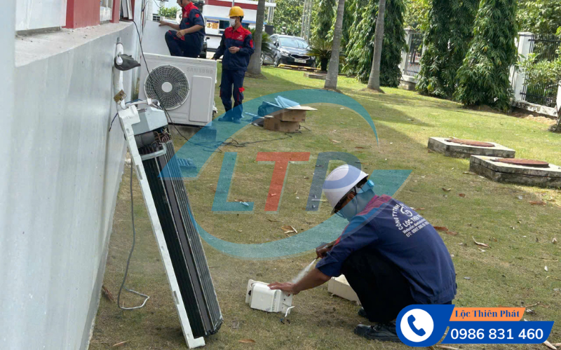 ve-sinh-may-lanh-kcn-song-may