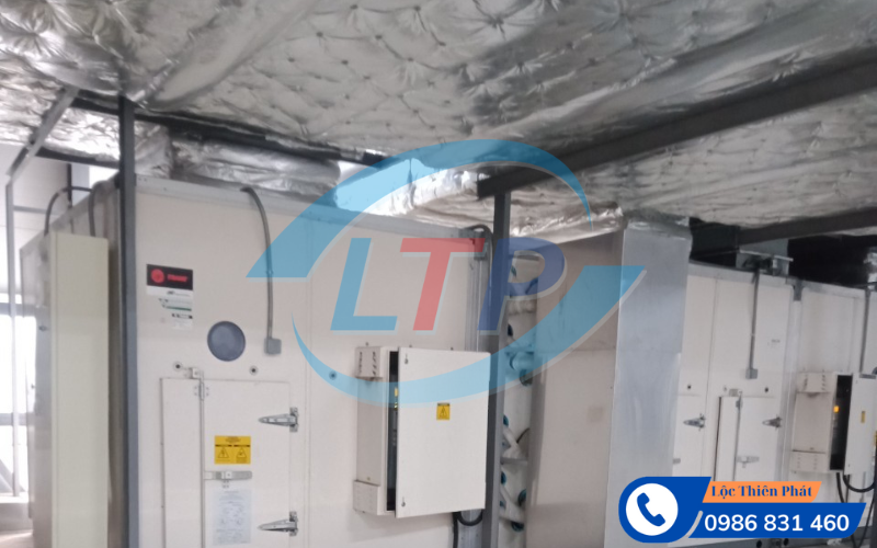 sua-fcu-hvac-cong-nghiep.jpg
