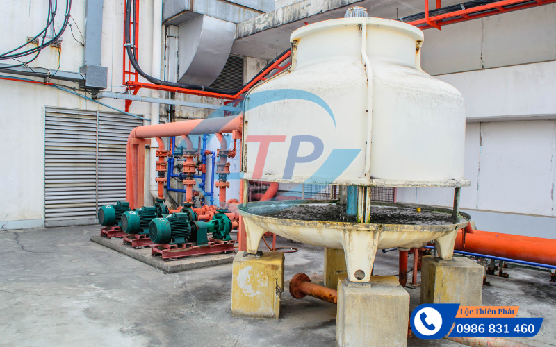thay-bom-chiller-binh-duong.jpg