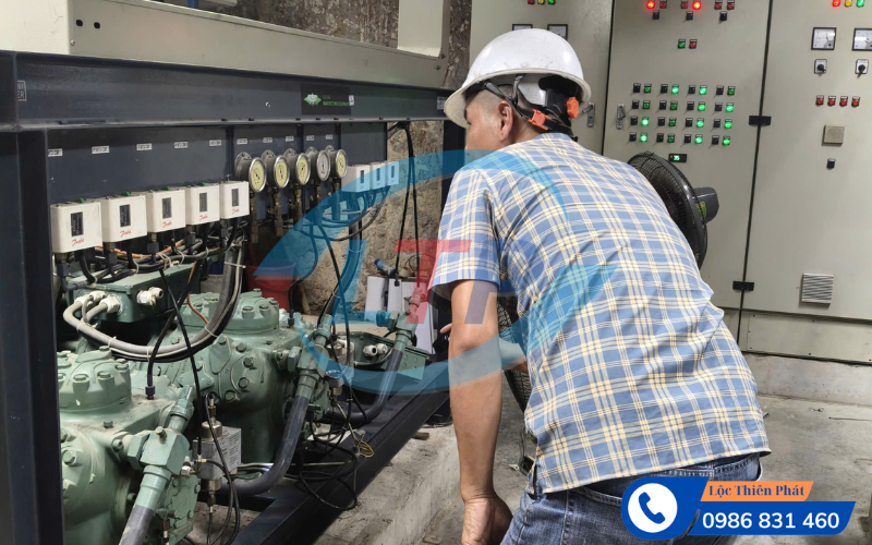 sua-chiller-kcn-dai-dang-binh-duong-2.jpg