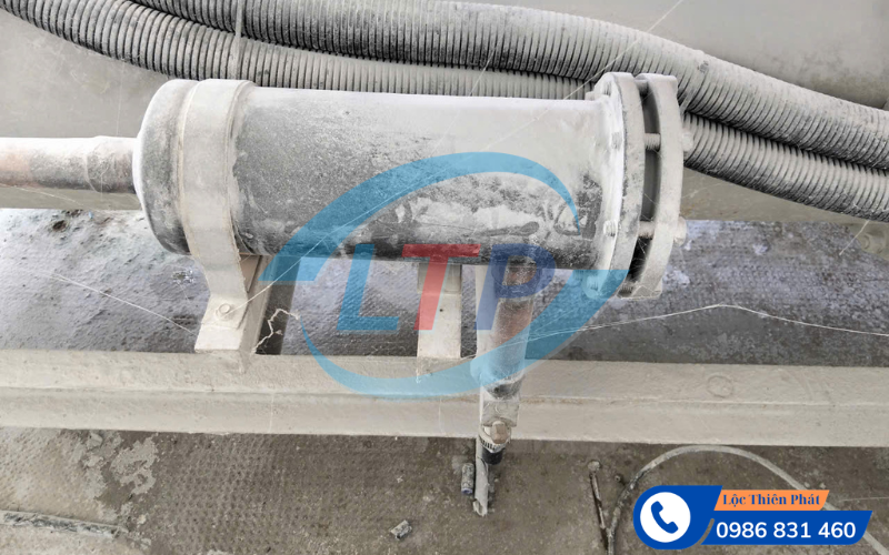 kiem-tra-chiller-kcn-nam-tan-uyen.jpg