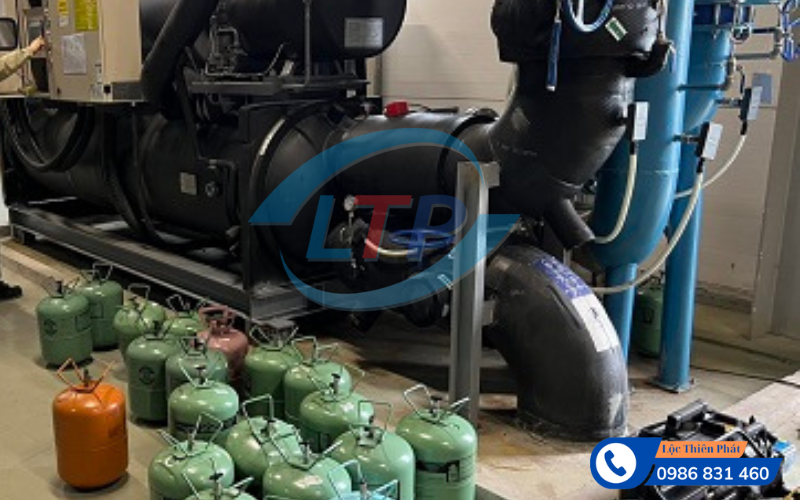 xu-ly-xi-gas-chiller-vsip-1.jpg
