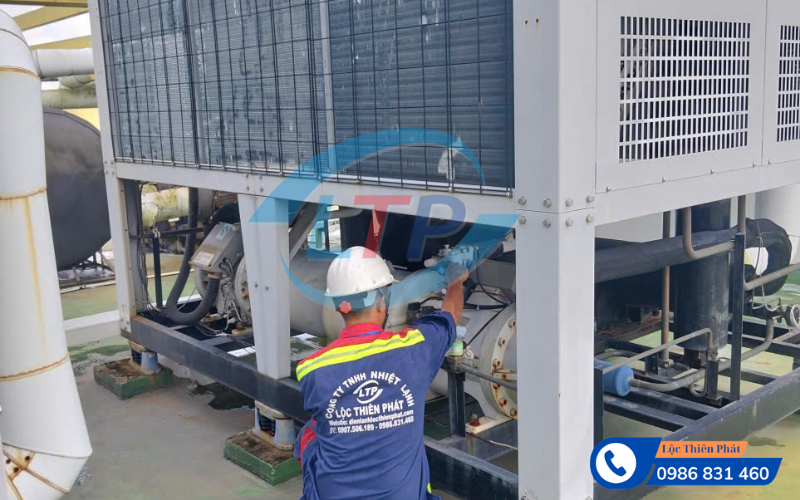 sua-chiller-thu-dau-mot-binh-duong.2.jpg