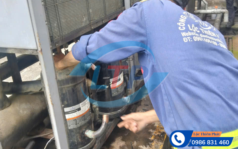  sua-chua-chiller-kcn-bau-xeo.jpg