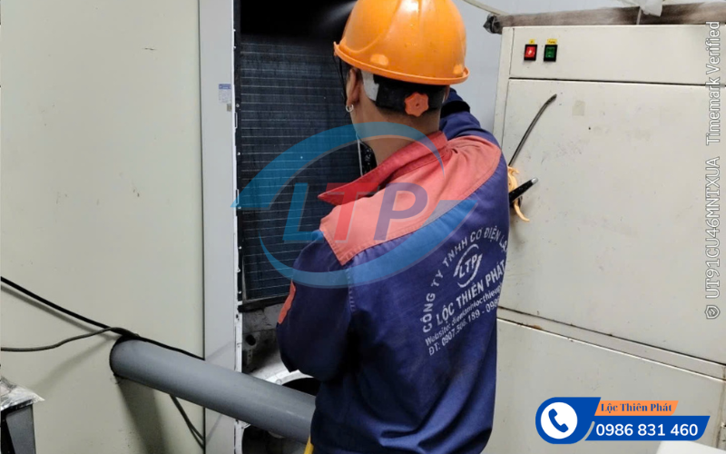 ve-sinh-may-lanh-binh-da-3