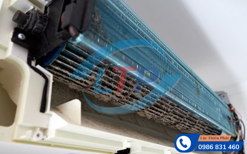 ve-sinh-may-lanh-phuong-long-binh-tan