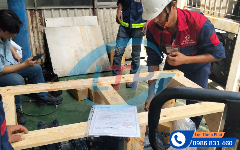 bao-tri-may-lanh-cong-nghiep-tai-kcn-dau-giay