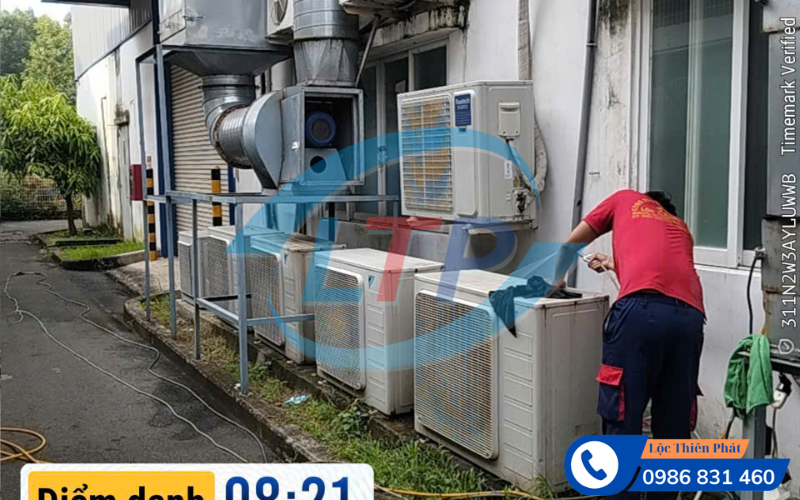 ve-sinh-may-lanh-khu-cong-nghiep-long-khanh