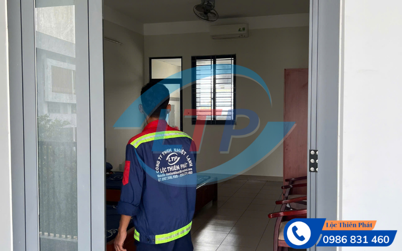 ve-sinh-may-lanh-phuong-tran-bien-2