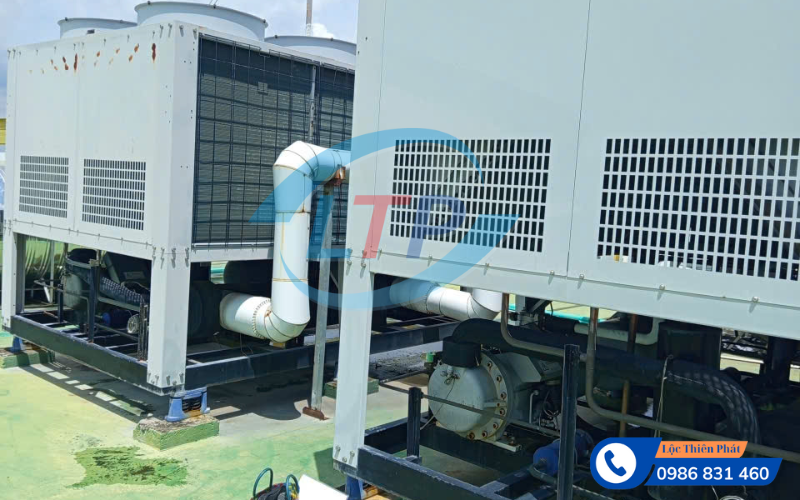 sua-chiller-cong-nghiep-long-khanh
