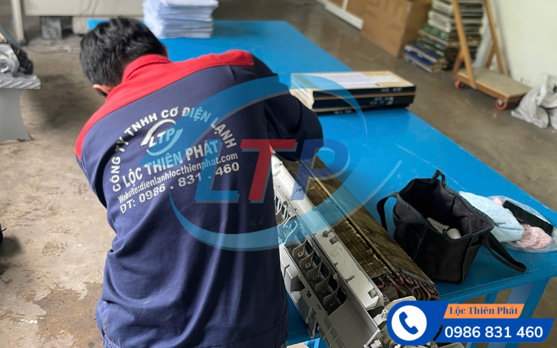 ky-thuat-sua-chua-may-lanh-cong-nghiep-long-duc